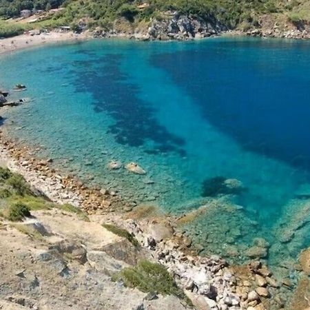 Nisportino, Elba. Bilocale Con Patio Vista Mare. Villa Casale Gastagno Екстериор снимка