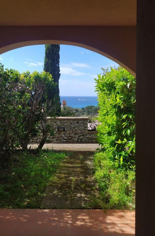 Nisportino, Elba. Bilocale Con Patio Vista Mare. Villa Casale Gastagno Екстериор снимка